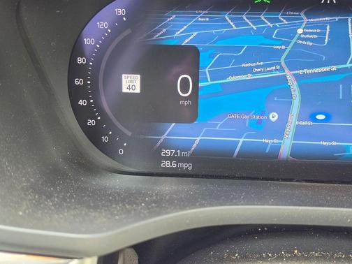 Gray Metallic 2022 Volvo XC60 B5 Inscription