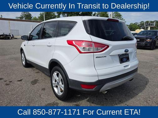 Oxford White 2015 Ford Escape SE