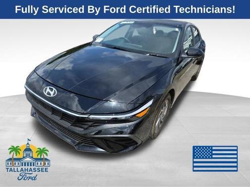 Black 2024 Hyundai ELANTRA SEL