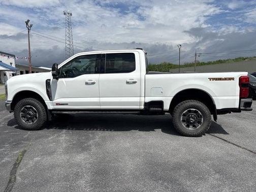 White 2024 Ford F-350 Super Duty