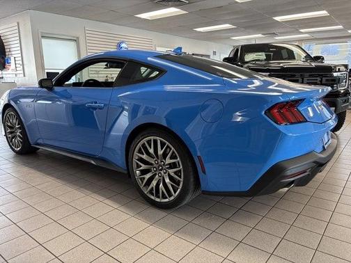 Grabber Blue 2026 Ford Mustang GT Premium