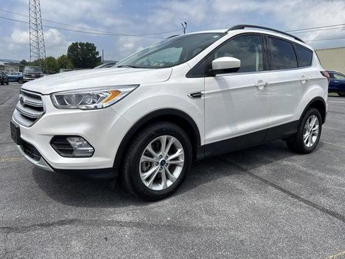 White 2019 Ford Escape SEL