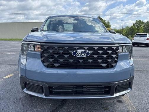 Azure Gray Metallic 2025 Ford Maverick XLT