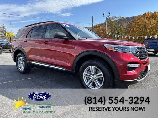 Rapid Red Metallic Tinted Clearcoat 2023 Ford Explorer XLT