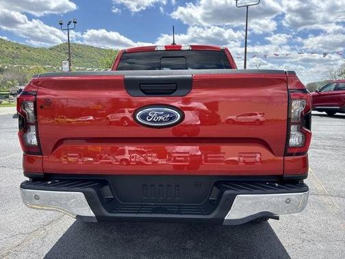 Hot Pepper Red Metallic Tinted Clearcoat 2024 Ford Ranger Lariat