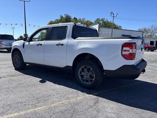 Oxford White 2026 Ford Maverick XLT