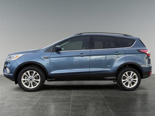 BLUE METALLIC 2018 Ford Escape SEL