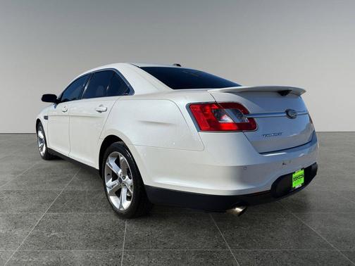 2010 Ford Taurus SHO