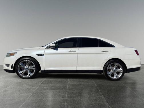 2010 Ford Taurus SHO