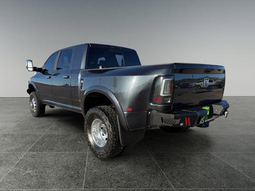2016 RAM 3500 Laramie