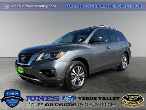 2019 Nissan Pathfinder S