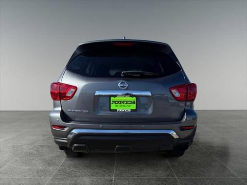 2019 Nissan Pathfinder S