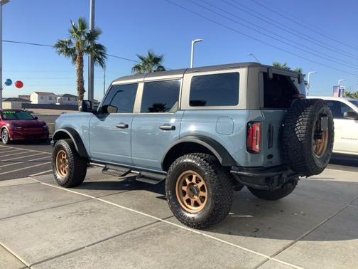 2024 Ford Bronco WILDTRAK