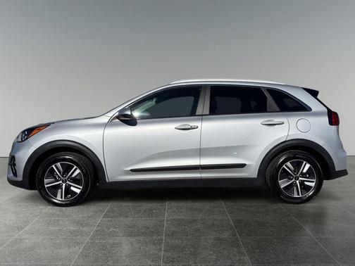 2021 Kia Niro LXS