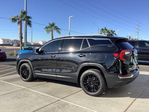 2022 GMC Terrain SLT