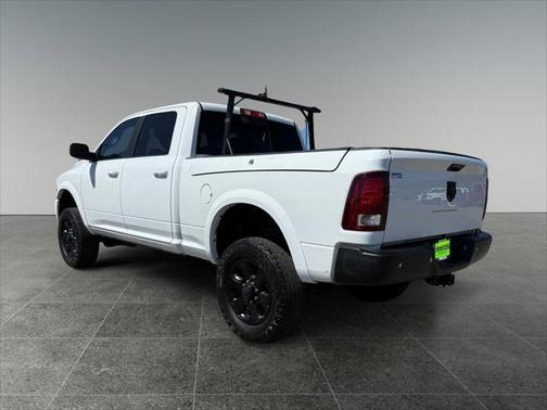 2017 RAM 2500 Laramie Crew Cab 4x4 6'4' Box