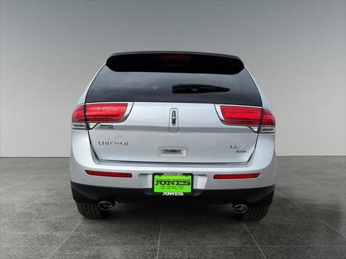 2015 Lincoln MKX Base
