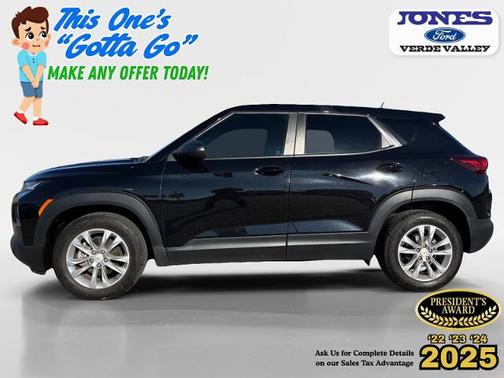 Mosaic Black Metallic 2023 Chevrolet Trailblazer LS