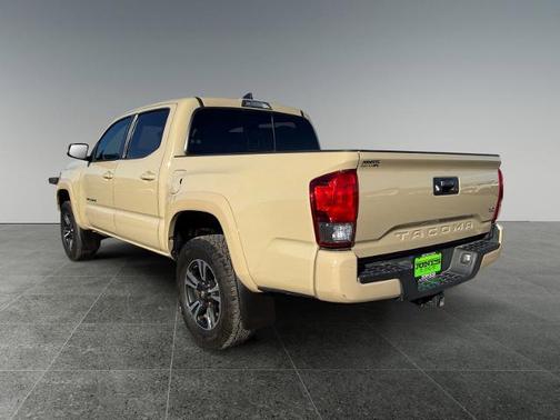 2017 Toyota Tacoma TRD SPORT