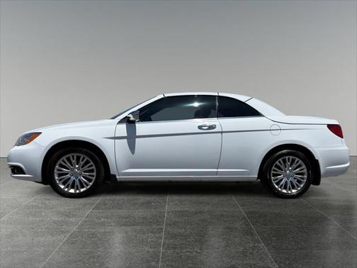 2011 Chrysler 200 Limited