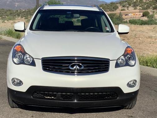 2015 INFINITI QX50 Journey