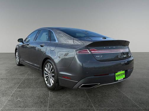 2020 Lincoln MKZ Standard