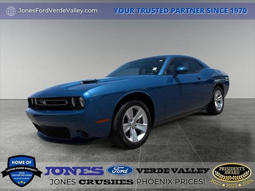 2023 Dodge Challenger SXT