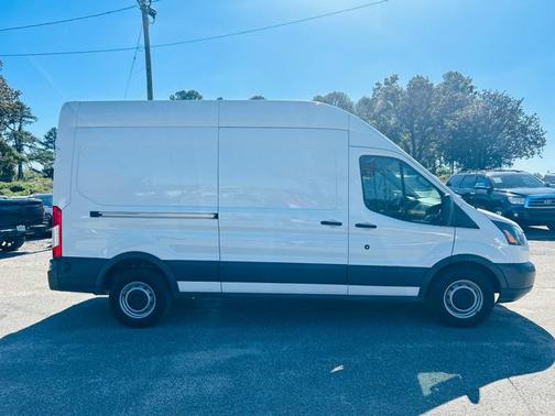 2017 Ford Transit-250 Base