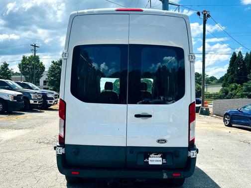 2017 Ford Transit-250 Base