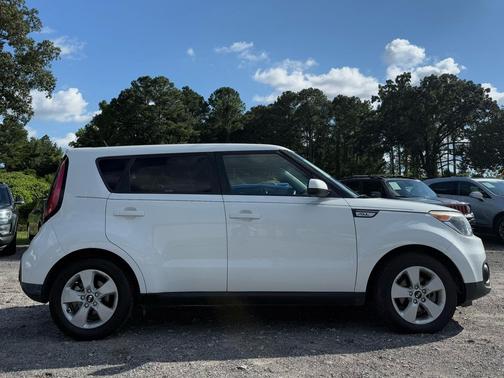 2018 Kia Soul Base