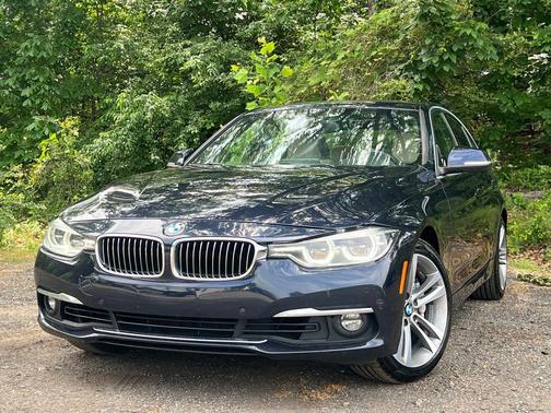 Imperial Blue Metallic 2016 BMW 340 xDrive