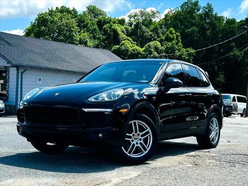 2016 Porsche Cayenne Base