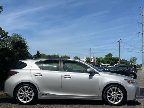 Tungsten Pearl 2011 Lexus CT 200h Premium