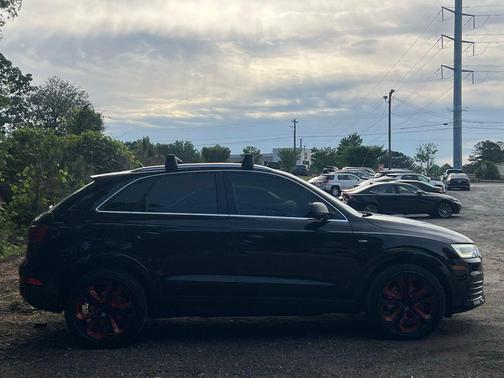 Brilliant Black 2018 Audi Q3 2.0T Premium Plus