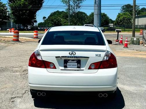 2006 INFINITI M35 Base