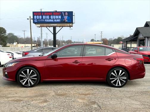 2021 Nissan Altima SR FWD