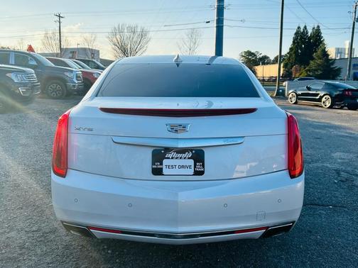 2016 Cadillac XTS Luxury