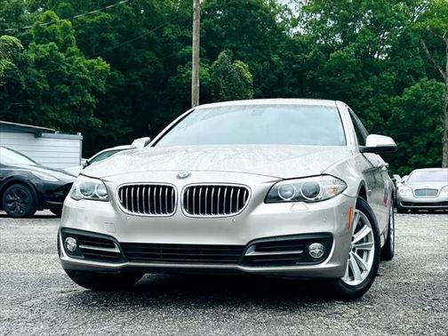 2015 BMW 528 4dr Sdn 528i RWD