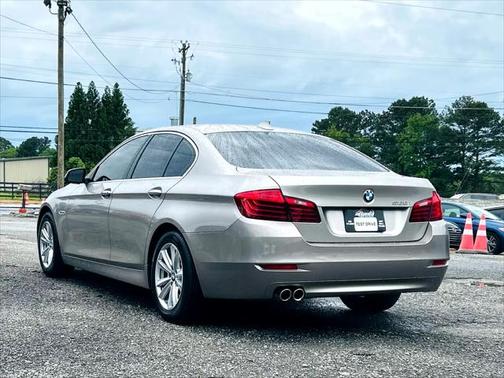 2015 BMW 528 4dr Sdn 528i RWD