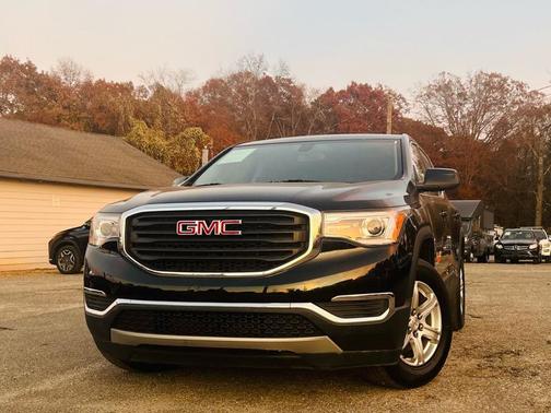 2017 GMC Acadia SLE-1