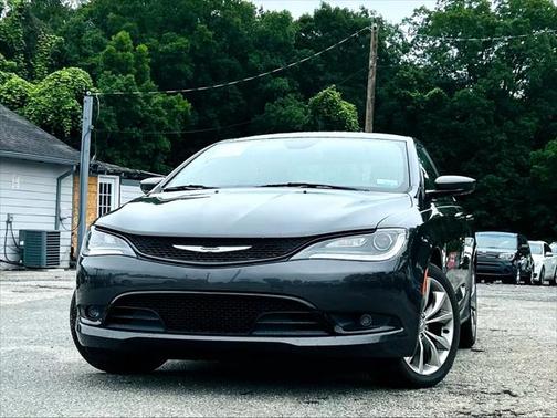 2015 Chrysler 200 S