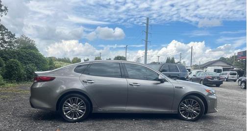 2017 Kia Optima SXL Turbo