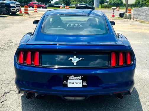 2016 Ford Mustang V6