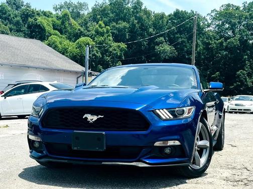 2016 Ford Mustang V6