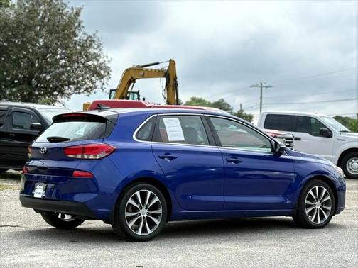2019 Hyundai Elantra GT Base