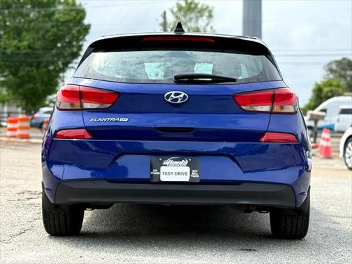 2019 Hyundai Elantra GT Base