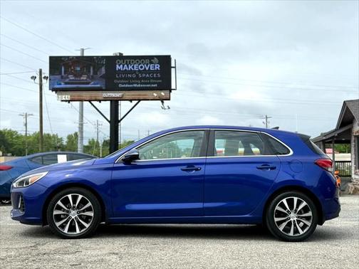 2019 Hyundai Elantra GT Base