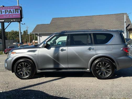 2017 Nissan Armada Platinum