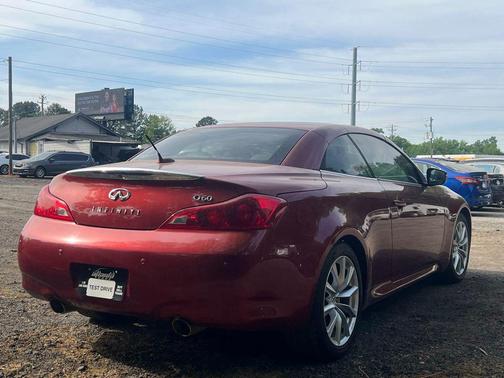 Venetian Ruby 2014 INFINITI Q60 Base