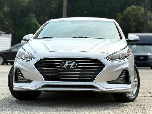 2018 Hyundai SONATA SEL